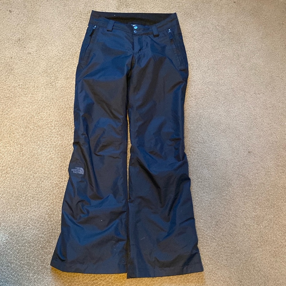 North Face women’s ski / snow pants. Sz xs